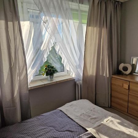Apartament - 2 Pokoje W Lodzi - Blisko Atlas Arena, Zoo, Centrum, Piotrkowska Екстериор снимка